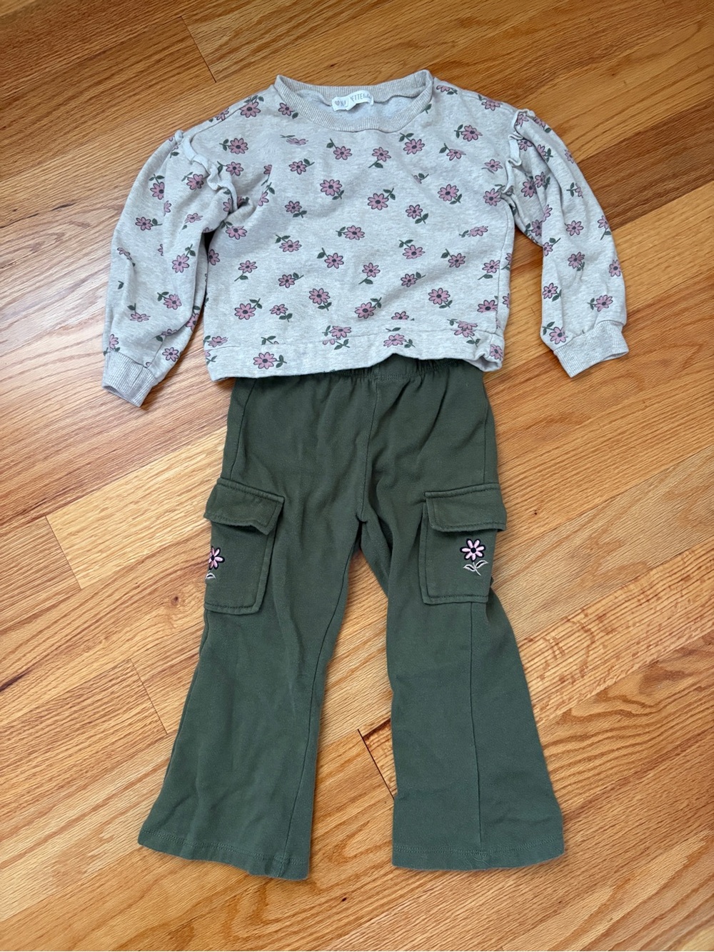 Girls Floral Sweatshirt & Olive Cargo Joggers Set